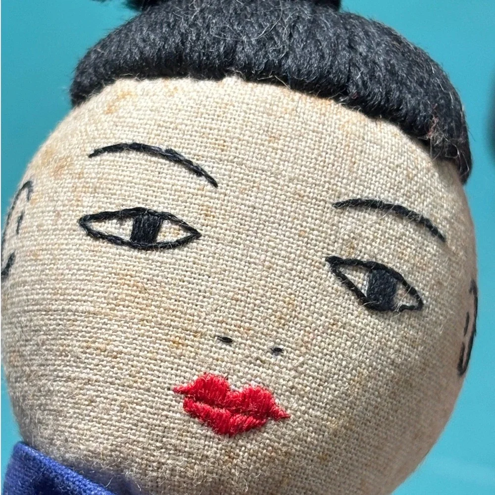 Vintage Chinese Cloth Dolls Pair Traditional Samfu Cheongsam Folk Art Blue‎ Red